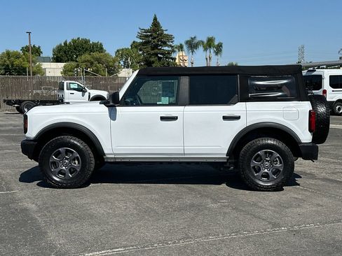 Certified 2021 Ford Bronco 4-Door AWD/4WD image 6