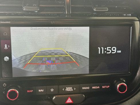 Used 2022 Kia Soul S FWD image 19