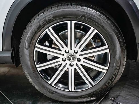 Used 2025 Mercedes-Benz GLE 350 4MATIC image 10