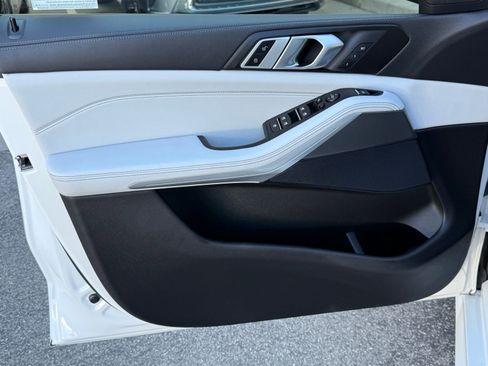 Certified 2023 BMW X5 xDrive40i w/ M Sport Package image 20