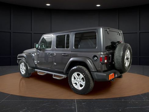 Used 2020 Jeep Wrangler Unlimited Sport S AWD/4WD image 3