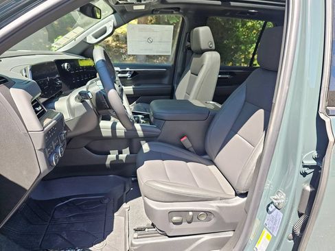 New 2026 Chevrolet Tahoe Z71 w/ Comfort Package AWD/4WD image 23