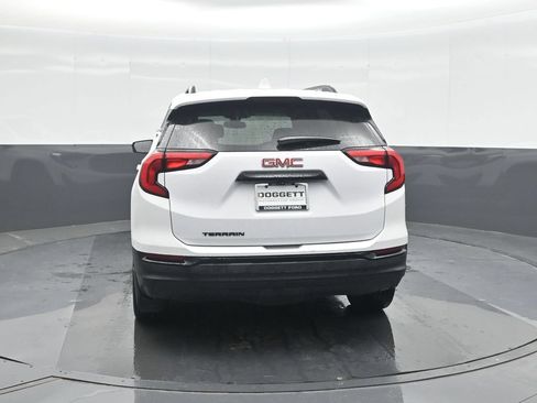 Used 2020 GMC Terrain SLE w/ Driver Convenience Package FWD image 17