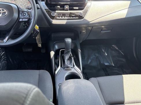 Certified 2023 Toyota Corolla LE FWD image 17