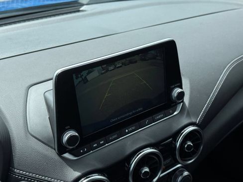 Used 2025 Nissan Sentra SV FWD image 23