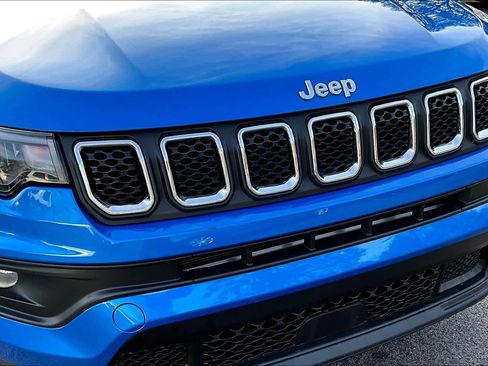 Used 2024 Jeep Compass Latitude image 56