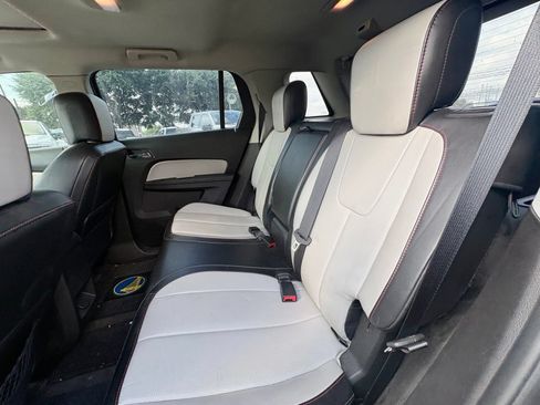 Used 2010 GMC Terrain SLT AWD/4WD image 11
