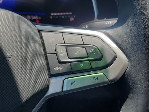 Used 2024 Volkswagen Jetta SE FWD image 25