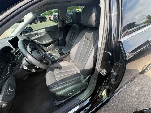 Used 2018 Audi A4 2.0T Premium Plus w/ Premium Plus Package AWD/4WD image 32