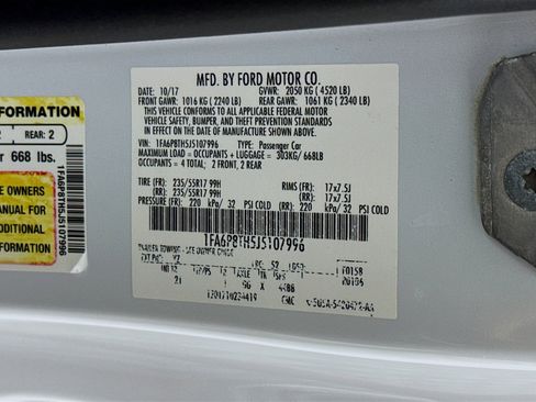 Used 2018 Ford Mustang Coupe image 35