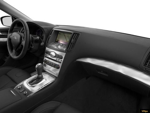 Used 2015 INFINITI Q60 Journey w/ Premium Package RWD image 5