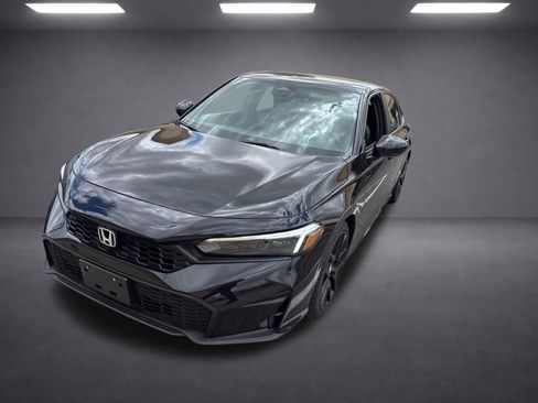 Used 2025 Honda Civic Sport image 4