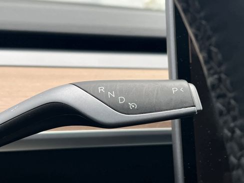 Used 2023 Tesla Model 3 Performance image 24