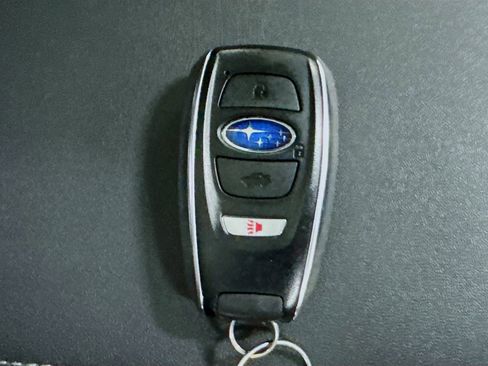 Certified 2022 Subaru Forester Limited AWD/4WD image 34