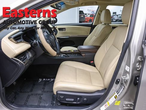 Used 2017 Toyota Avalon Limited w/ All Weather Liner Package FWD image 14