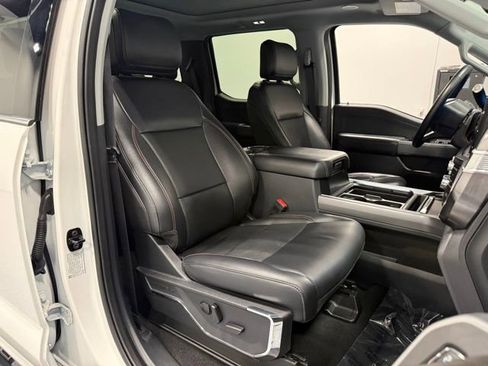 Certified 2024 Ford F250 Lariat w/ Lariat Ultimate Package AWD/4WD image 37
