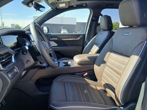 New 2026 GMC Acadia Denali Ultimate AWD/4WD image 10