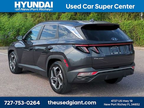 Certified 2023 Hyundai Tucson SEL w/ Convenience Package FWD image 3