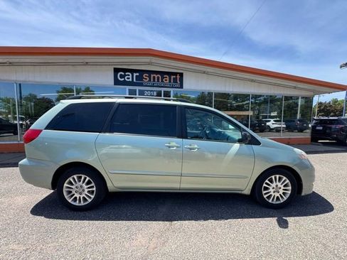 Used 2008 Toyota Sienna LE FWD image 8