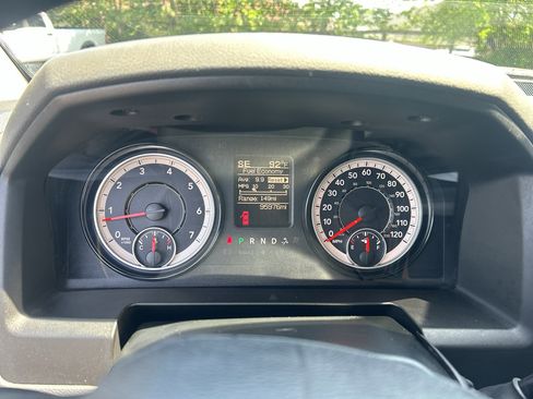 Used 2018 RAM 2500 Tradesman w/ Chrome Appearance Group AWD/4WD image 23