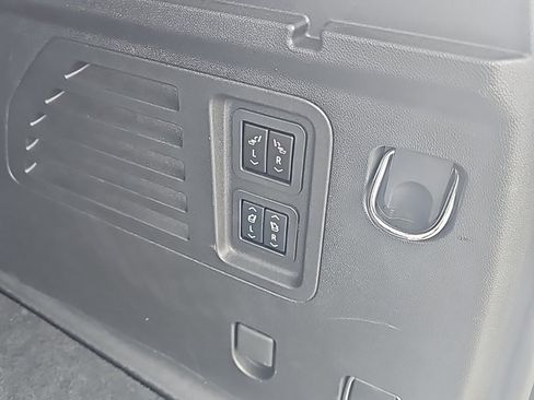 Certified 2024 GMC Acadia Denali w/ LPO, Floor Liner Package image 8