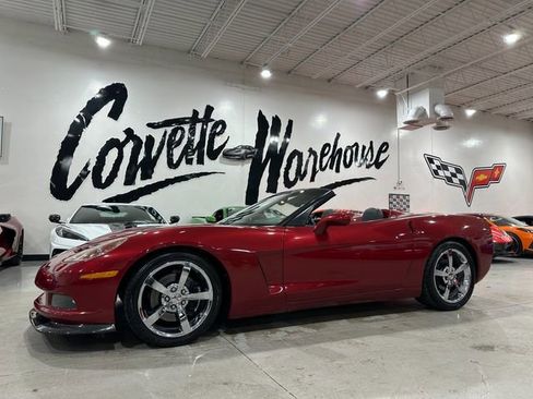 Used 2010 Chevrolet Corvette Convertible w/ Preferred Equipment Group image 1