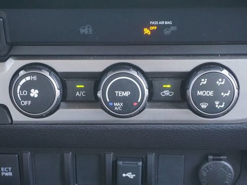 Certified 2022 Toyota Tacoma SR RWD image 10