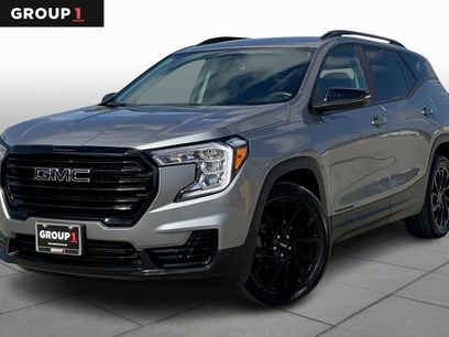 Used 2023 GMC Terrain SLE w/ Driver Convenience Package