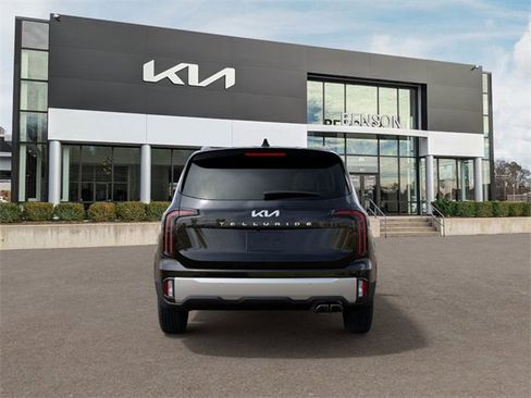 New 2025 Kia Telluride EX w/ EX Captain's Chair Package image 6
