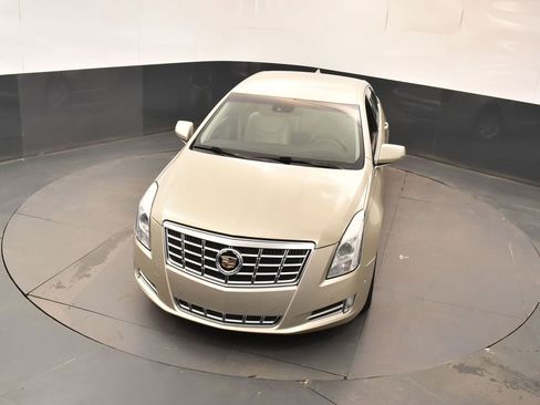 Used 2015 Cadillac XTS Luxury w/ Driver Awareness Package image 31