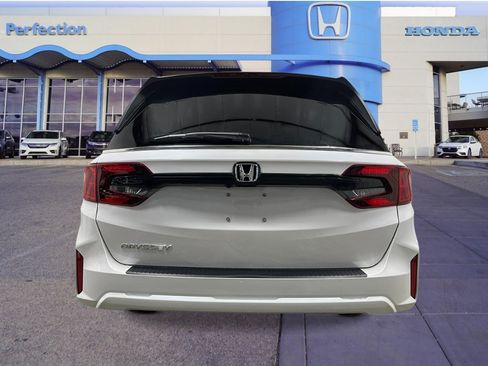 New 2026 Honda Odyssey EX-L image 4