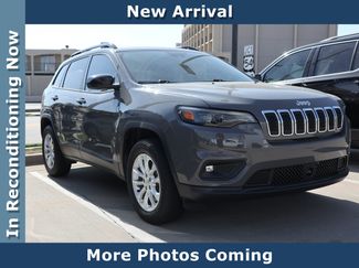 Used 2022 Jeep Cherokee Latitude Lux w/ Sun & Sound Group AWD/4WD video 1
