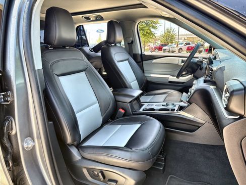 Certified 2023 Ford Explorer XLT w/ Equipment Group 202A RWD image 26