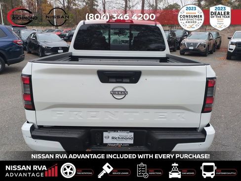 Certified 2025 Nissan Frontier SV w/ SV Convenience Package image 6