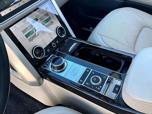 Used 2018 Land Rover Range Rover Long Wheelbase Autobiography image 14