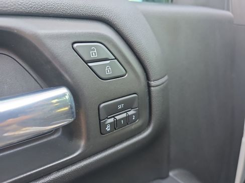 Used 2020 GMC Sierra 1500 SLT w/ SLT Premium Plus Package image 19