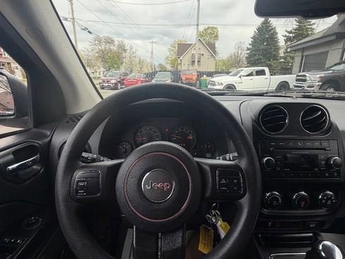 Used 2016 Jeep Compass Sport w/ Power Value Group AWD/4WD image 26