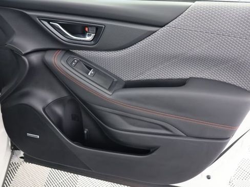 Used 2024 Subaru Forester Sport image 28