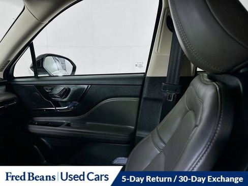 Used 2023 Lincoln Corsair AWD w/ Equipment Group 101A image 25