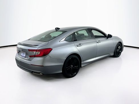 Used 2022 Honda Accord Sport image 5