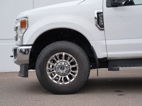 Used 2022 Ford F350 XLT w/ XLT Premium Package AWD/4WD image 11