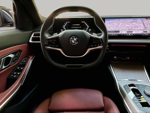 Used 2025 BMW 330i Sedan RWD image 5