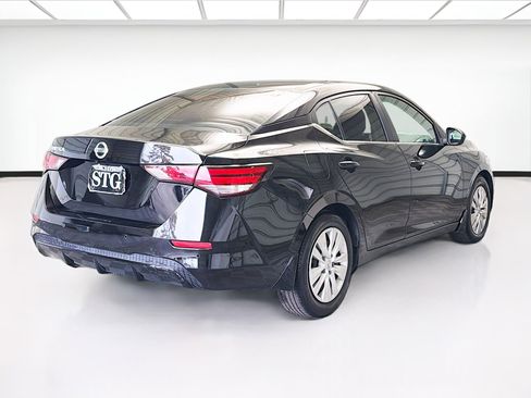 Used 2021 Nissan Sentra S image 4