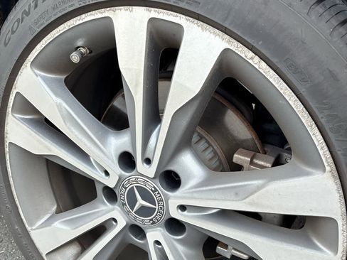 Used 2018 Mercedes-Benz C 300 4MATIC Sedan image 18