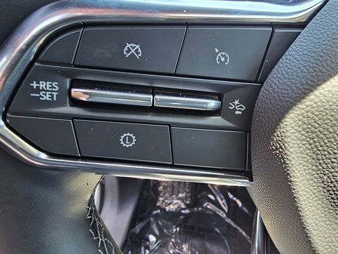 New 2026 Chevrolet Equinox LT w/ Safety and Technology Package FWD image 23