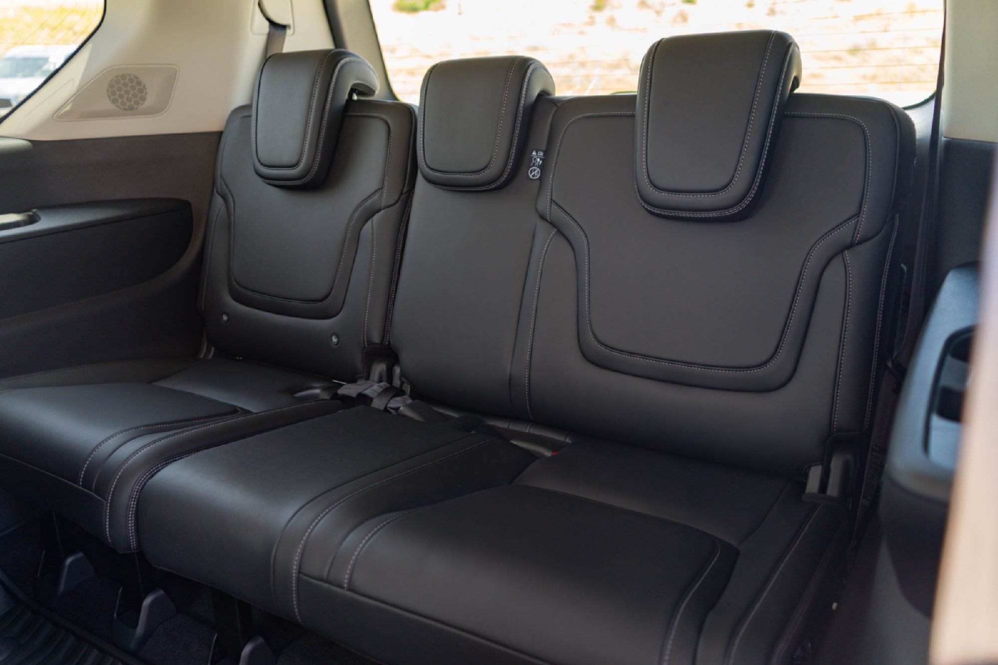 New 2027 INFINITI QX80 Pure RWD image 23