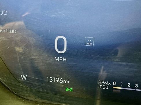 Used 2025 Buick Envision Preferred image 17