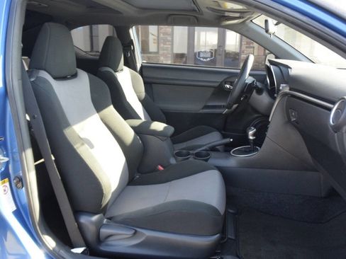 Used 2016 Scion tC image 28