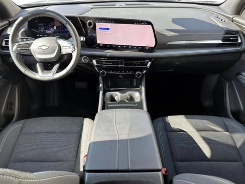 Certified 2024 Chevrolet Traverse LT w/ LPO, Floor Liner Package image 15