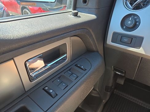 Used 2014 Ford F150 FX4 w/ Equipment Group 402A Luxury AWD/4WD image 24